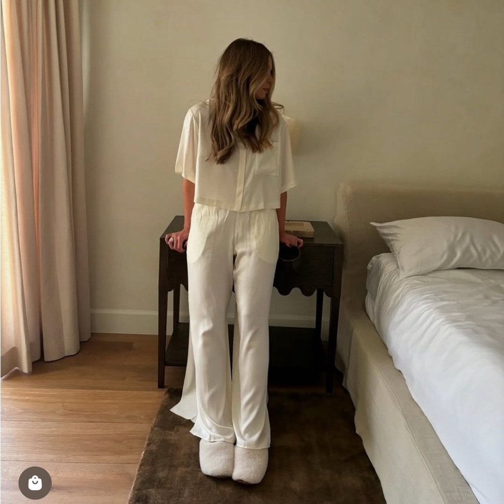 LUNYA BNWT Washable Silk High Rise Pant Set in Tranquil White Size M - Picture 6 of 9